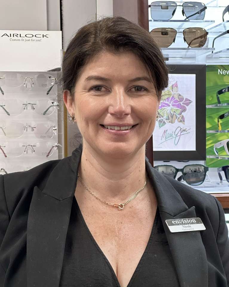 Nicole Arnold | Tweed Heads & Burleigh Waters Optometrist